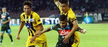 Napoli profita de pe urma remizei din derby d'Italia